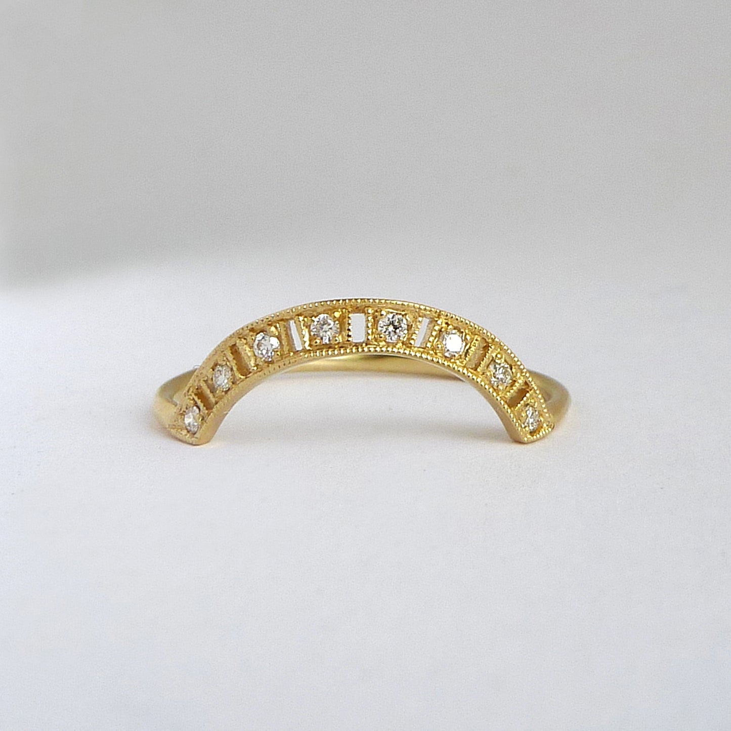 Arched Cassat Ring