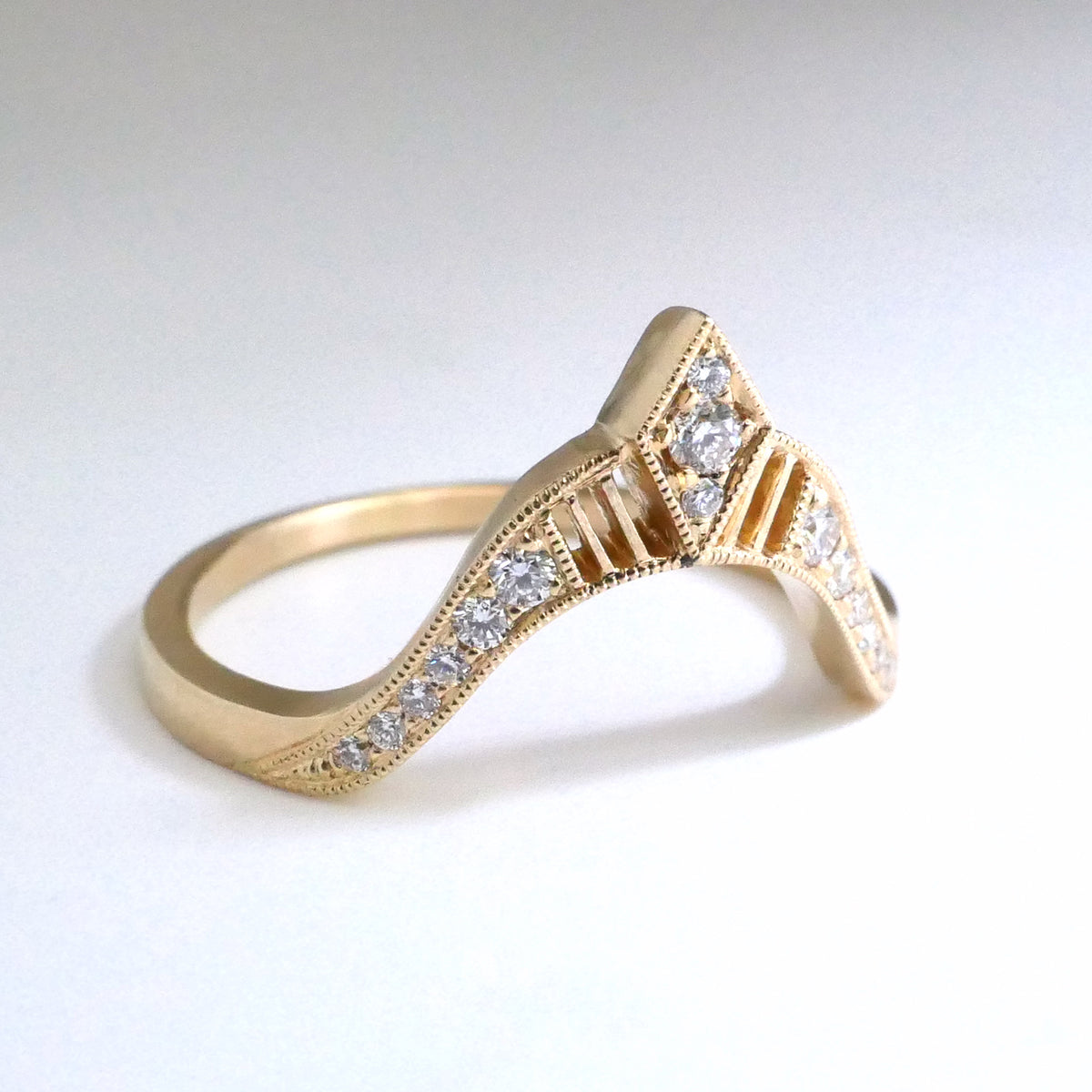 Emma Ring – DMD