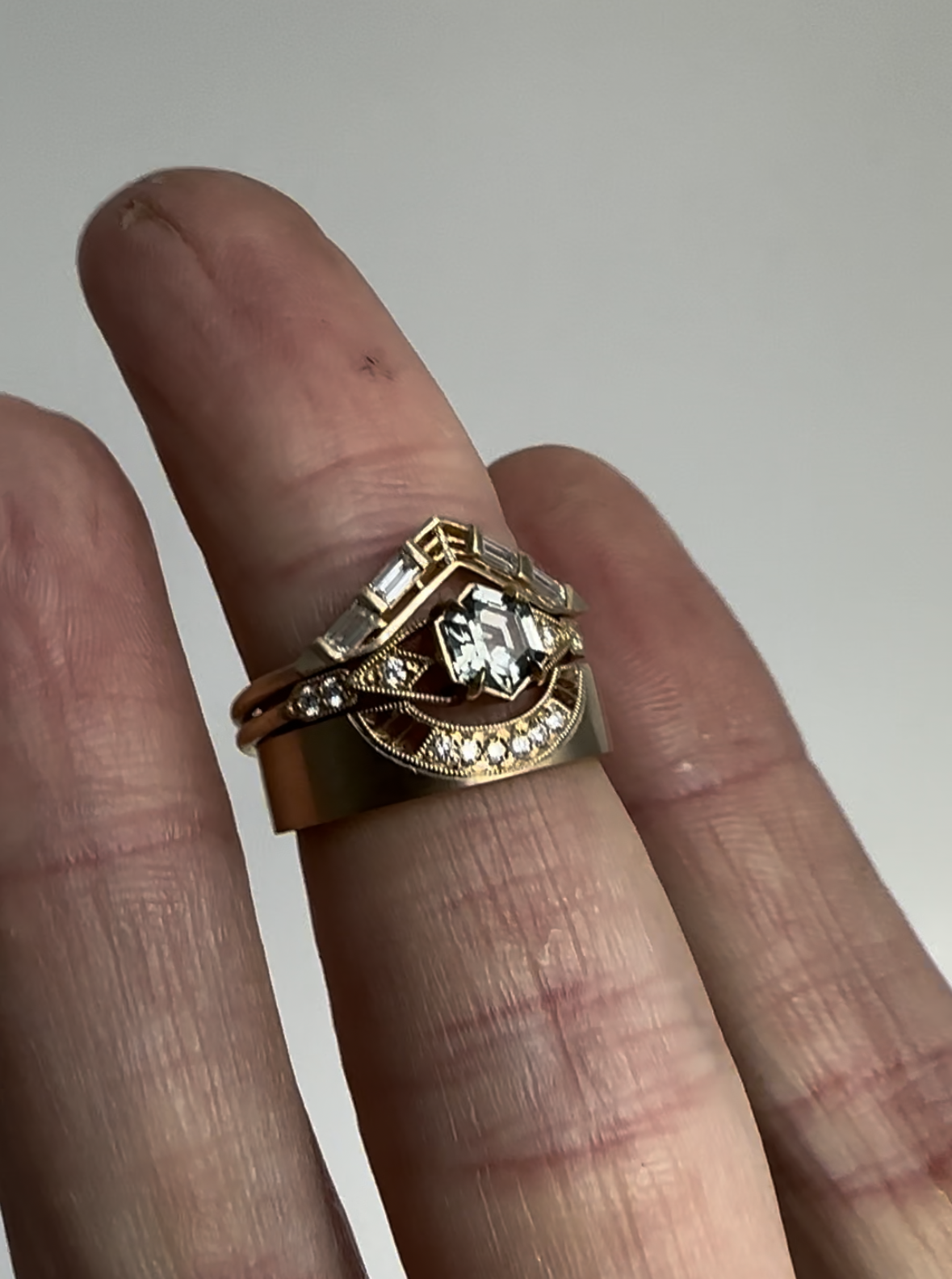 Stratum Ring
