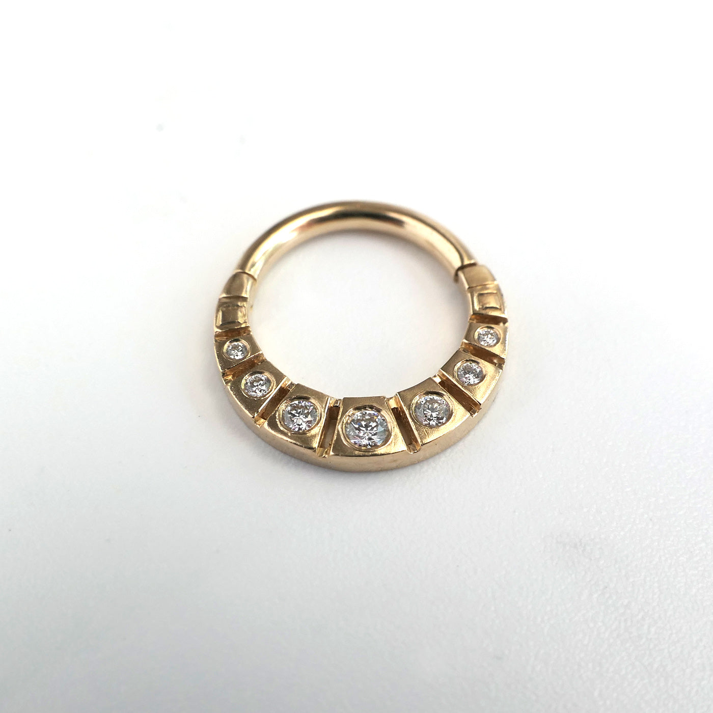 Kitt Hinge Ring