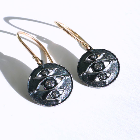 Omnis Drops In Oxidized Silver