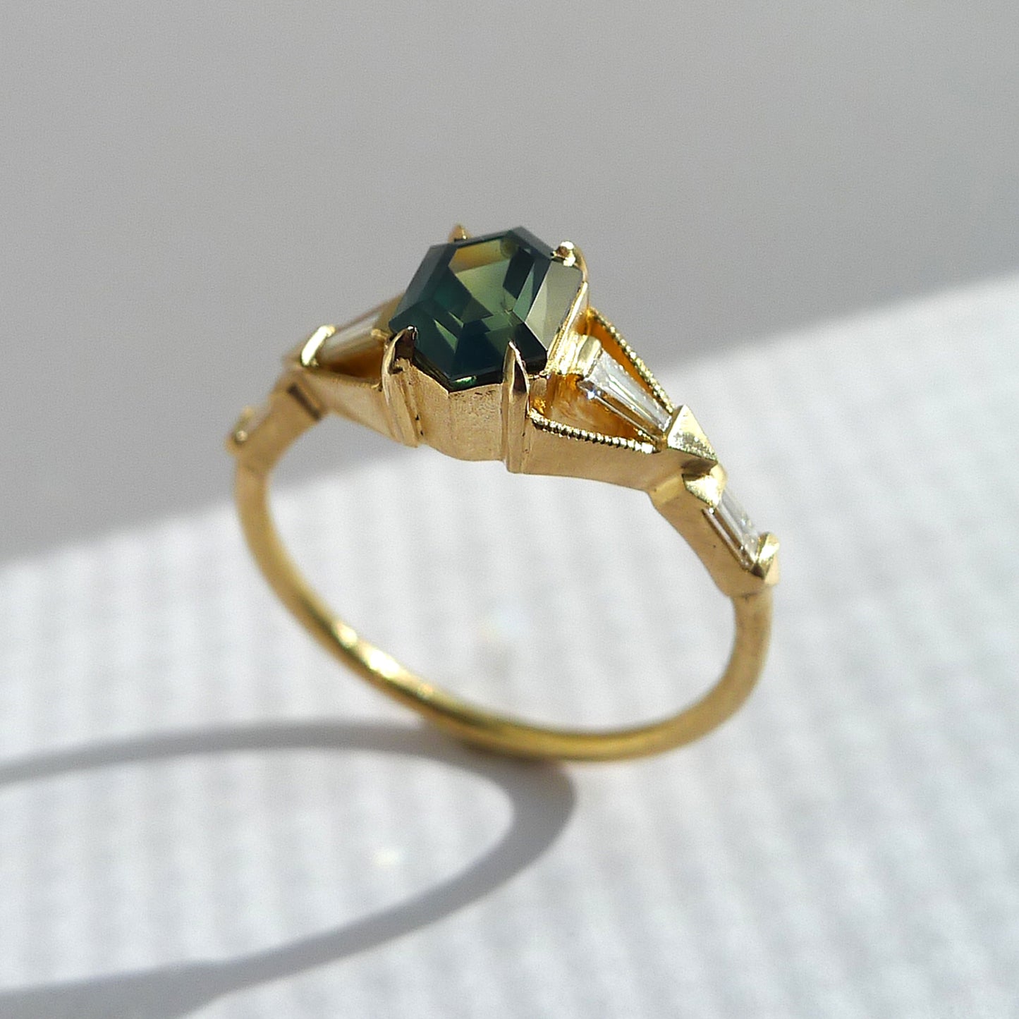 Load image into Gallery viewer, Obel Ring With Opalescent Green Sapphire

