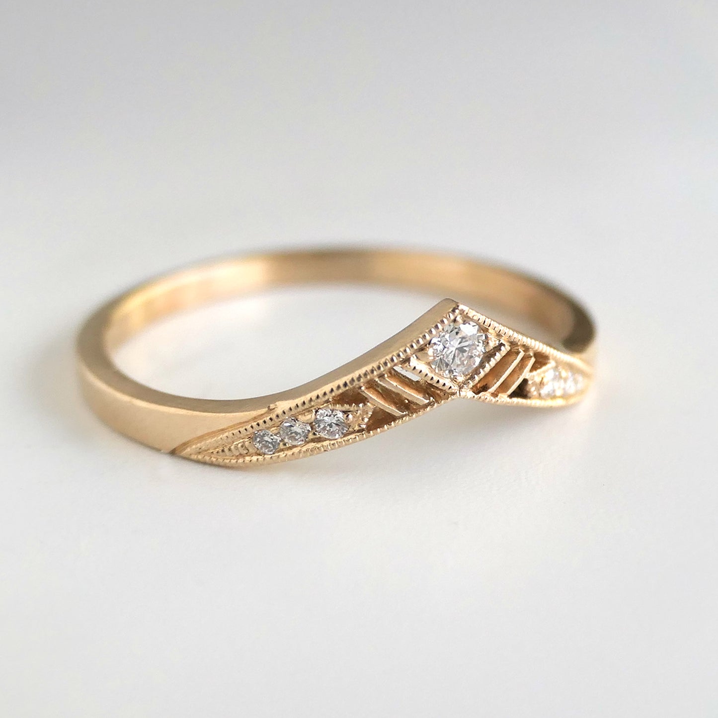 Soulen Ring with Low Point