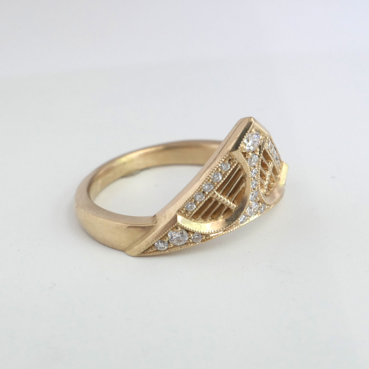 Vaughn Ring