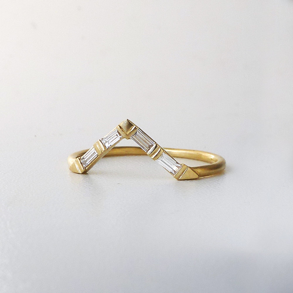 Celia Ring