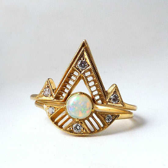 Leanne Ring w/ Opal