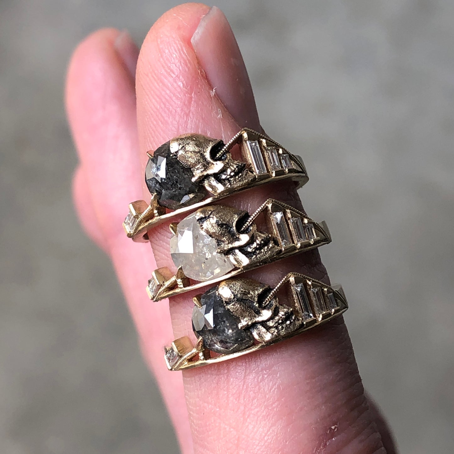 Lux Mori Ring