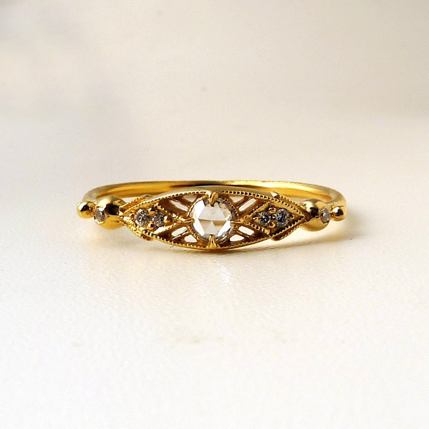 Minima Ring w/ White Diamond Rose Cut