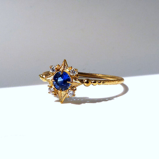 Sabine Nova w/ Blue Sapphire