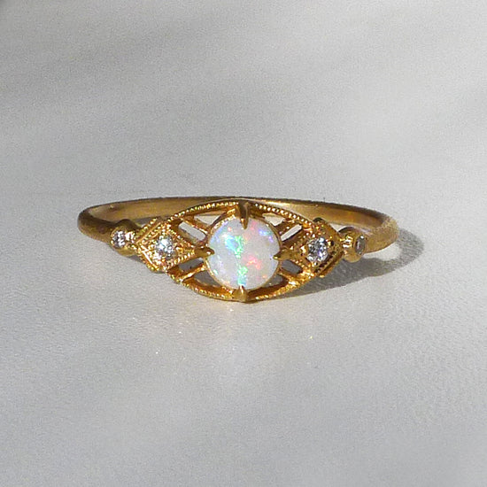 Isadora Ring w/ 4mm Opal Cabochon