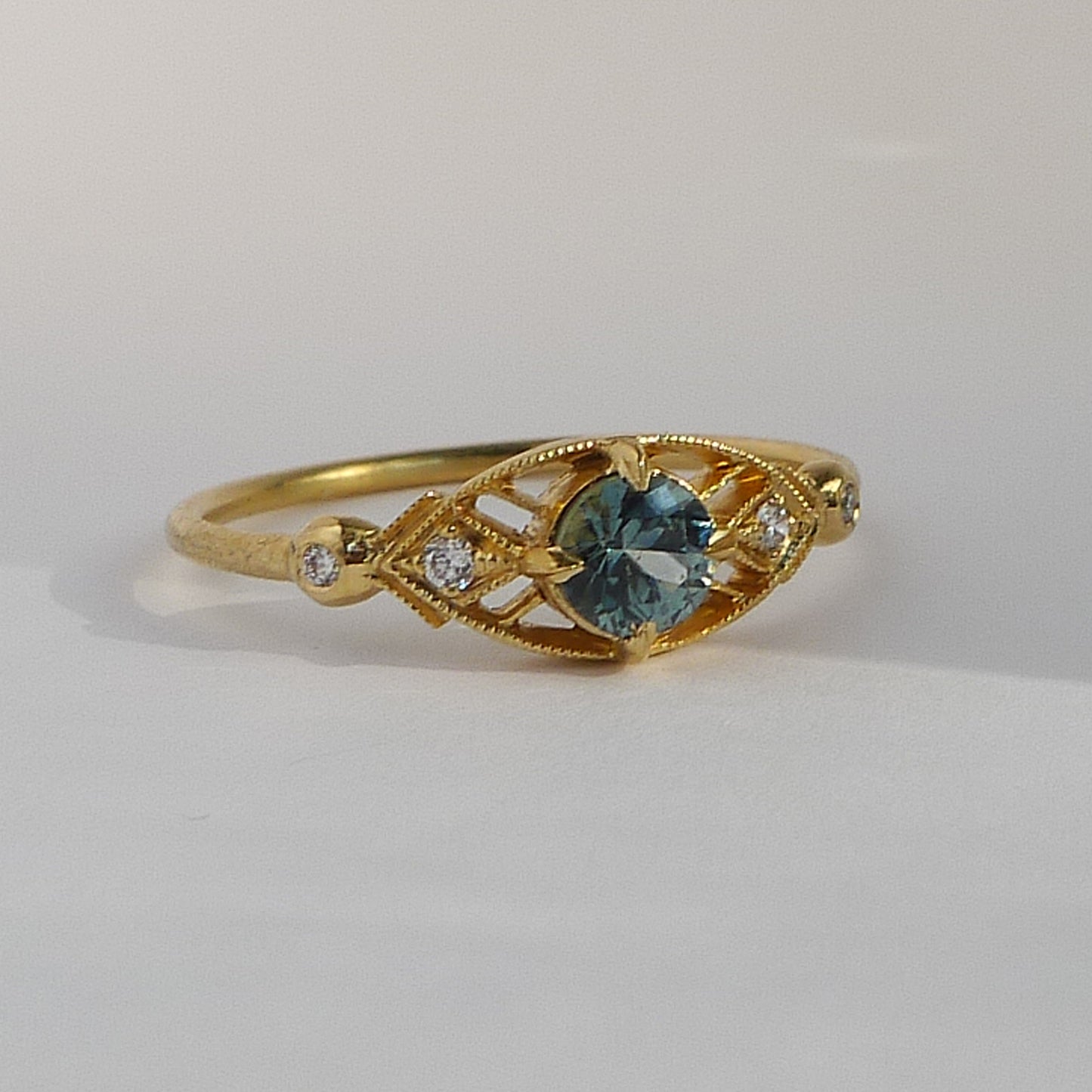 Isadora w/ 4mm Teal Sapphire Brilliant