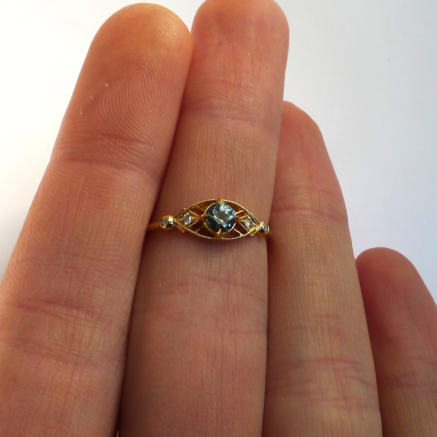Isadora w/ 4mm Teal Sapphire Brilliant
