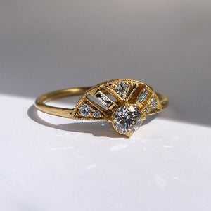 Leanne Ring w/ Diamond Brilliant ( 8 stone)
