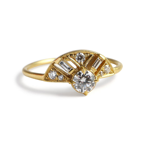 Leanne Ring w/ Diamond Brilliant ( 8 stone)