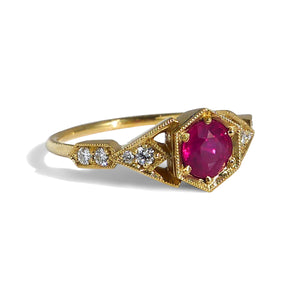 Abris Vestra With 5mm Brilliant Cut Ruby